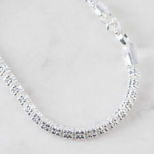 PULSERA TRIANGULAR BARRIL MARTILLADO 4MM-18CM